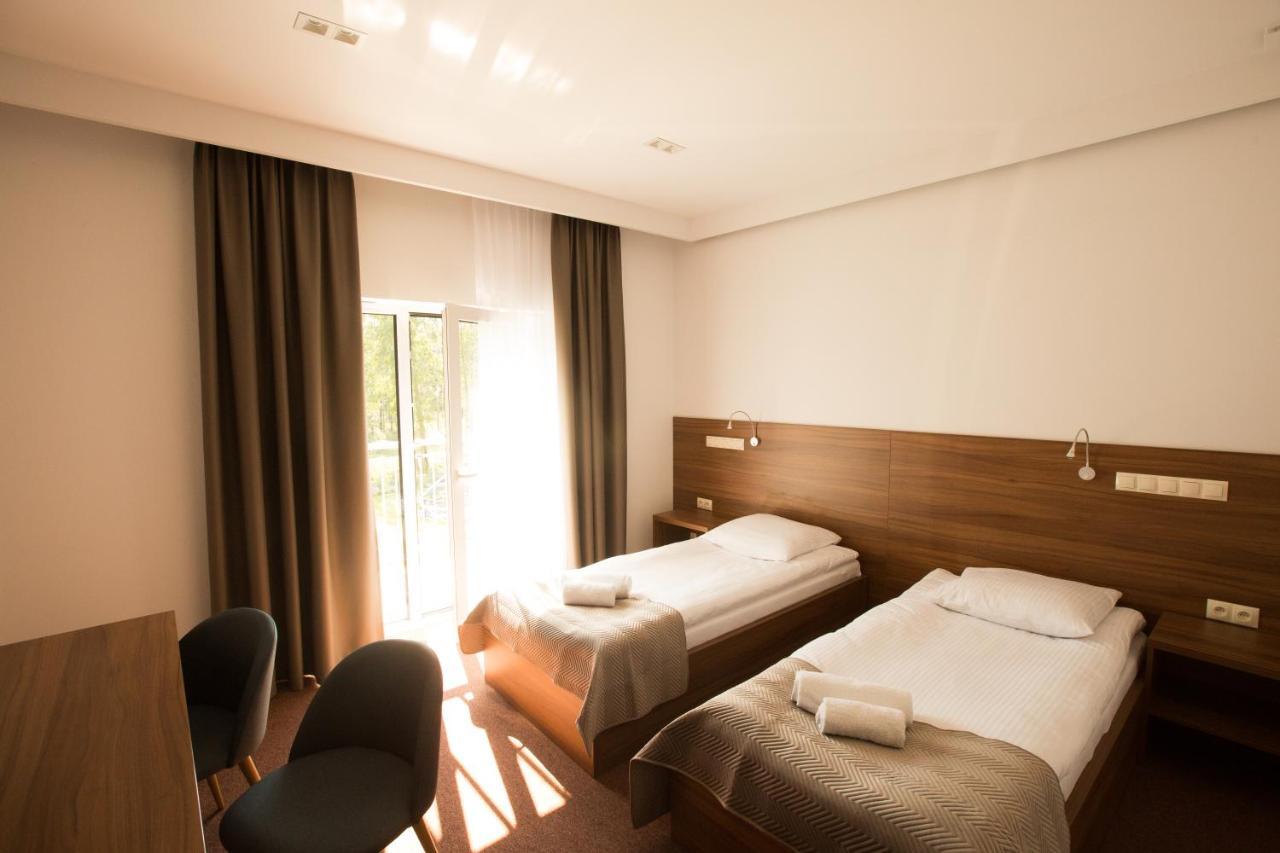 Hotel Rubin Stara Blotnica Exterior photo