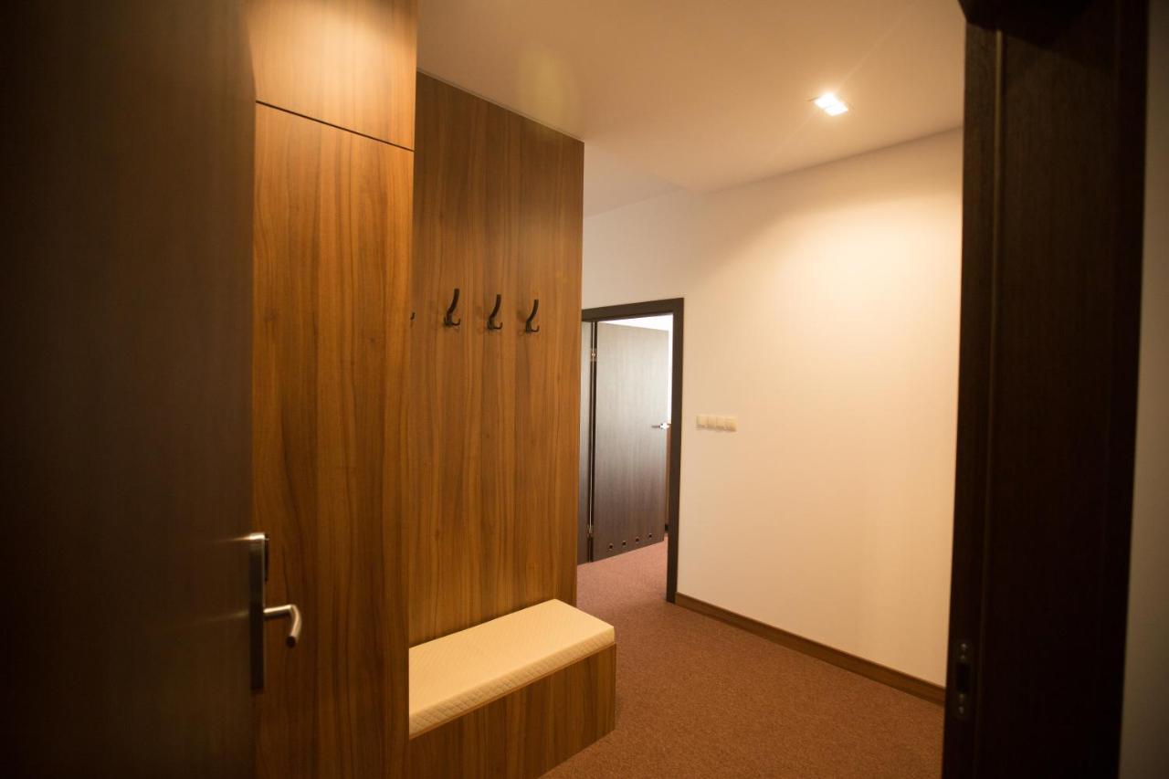 Hotel Rubin Stara Blotnica Exterior photo