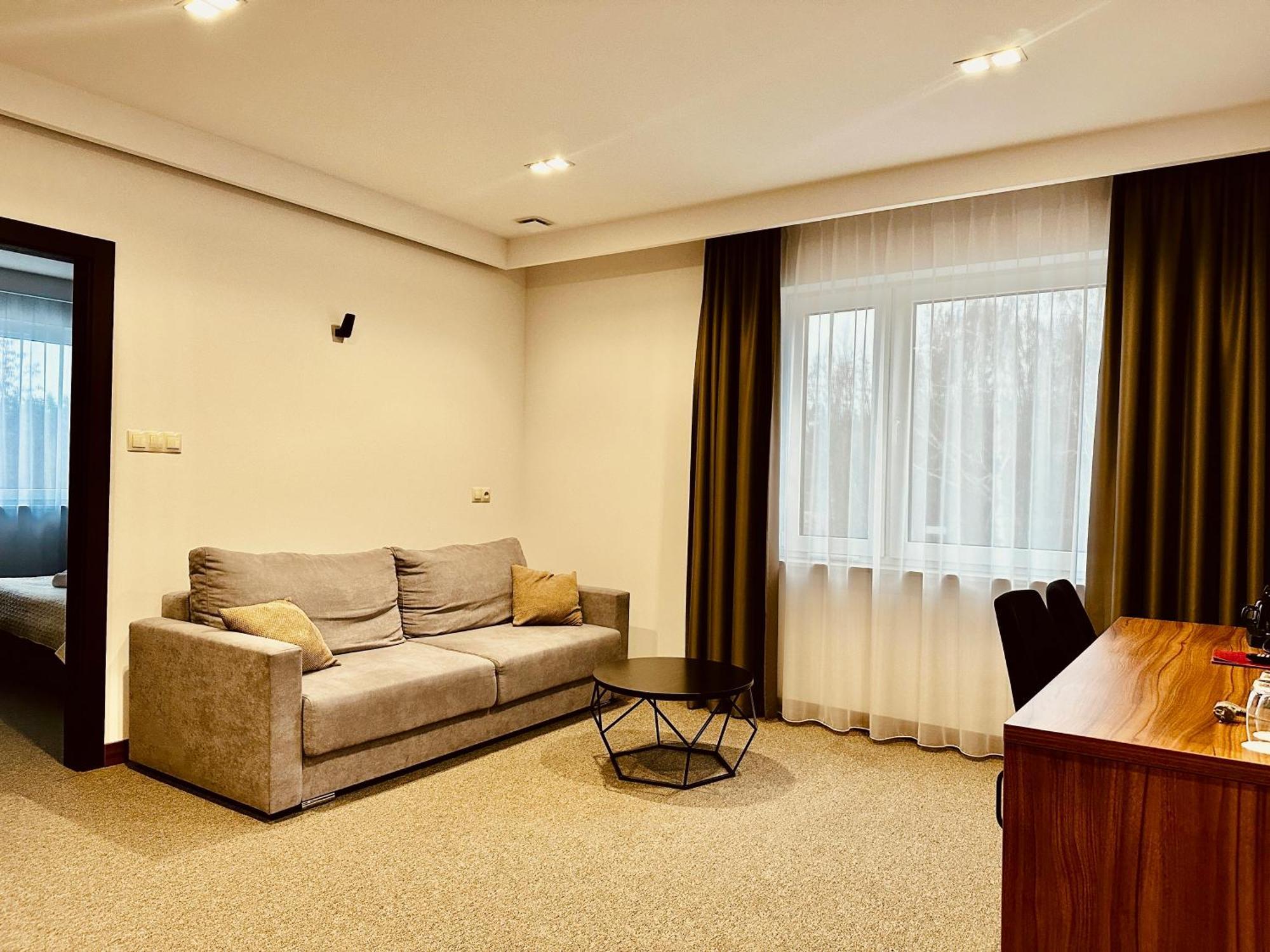 Hotel Rubin Stara Blotnica Exterior photo